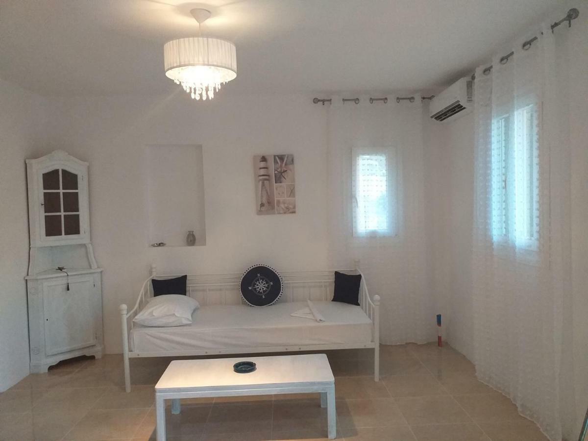 Apartament Magda House Livadi  Zewnętrze zdjęcie